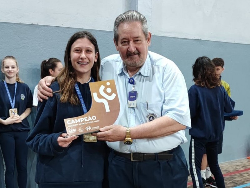 BASQUETE FEMININO INFANTIL DO CEJ É CAMPEÃO DA ONASE NACIONAL