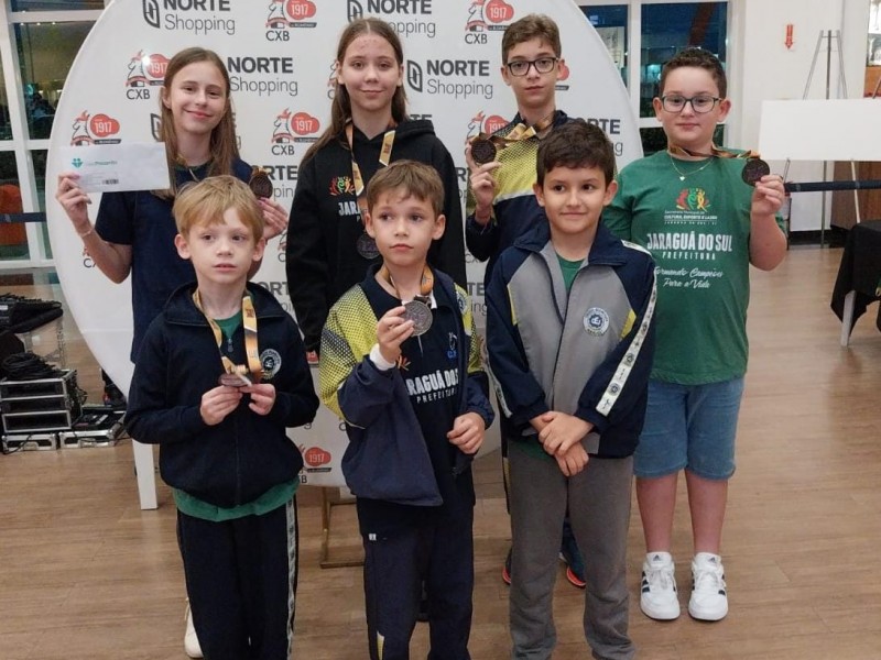 Os enxadristas do CEJ brilharam no Circuito dos Reis de Xadrez Rápido!