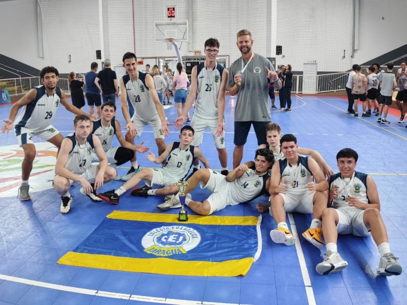 O CEJ se consagrou campeão do JESC de 15 a 17 anos no basquete masculino