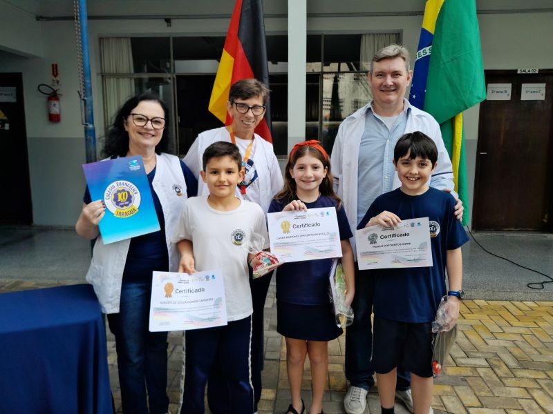 Celebrando as conquistas do Concurso de Leitura na Língua Alemã
