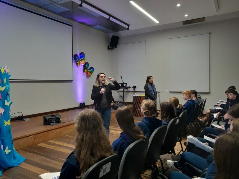 O 3º EMCEJ apresentou o Ensino Médio para os alunos 9°ano