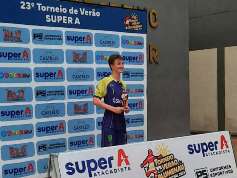 O CEEJ FUTSAL/SECEL foi campeão do 23°  Torneio de Verão de Blumenau na categoria sub 14