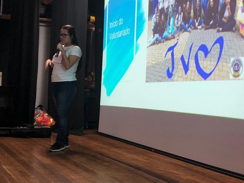 Jovem Voluntário em Brusque