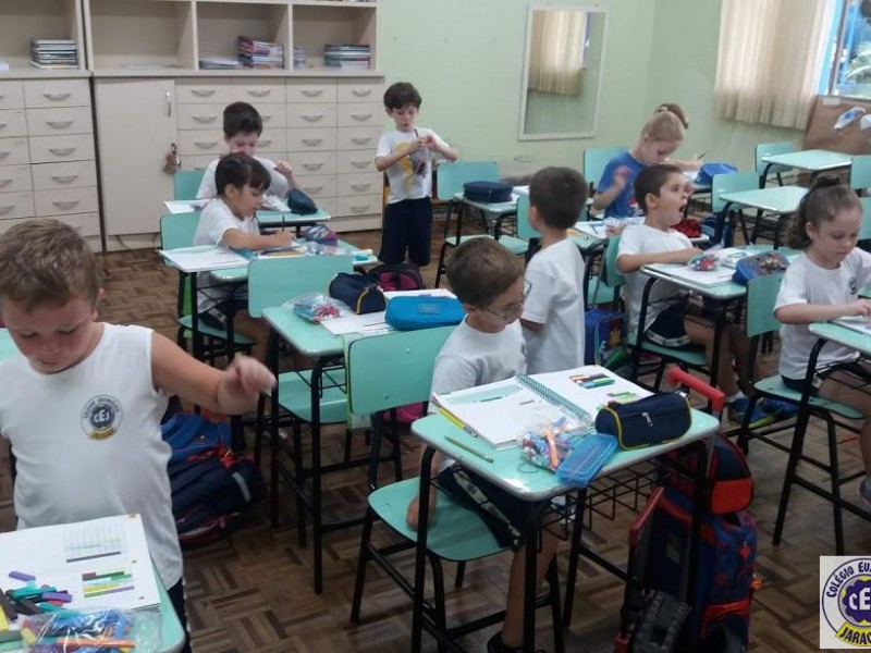 Explorando as barrinhas cuisenaire