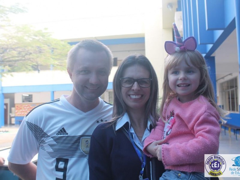 Dia da Família - Ensino Fund. II e Ensino Médio