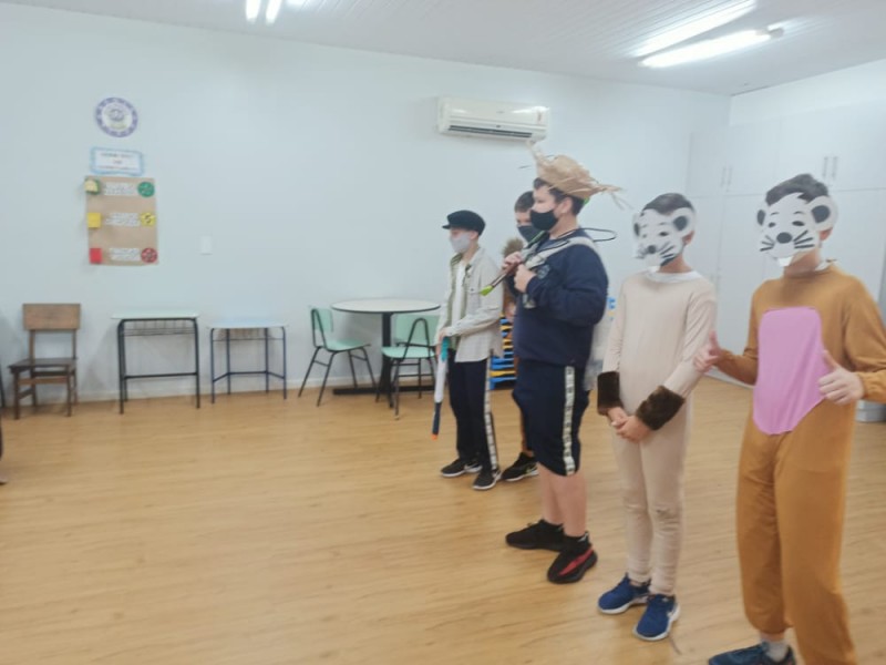 Apresentação de Fábulas