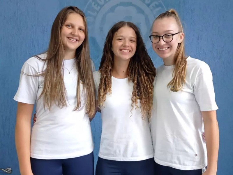 Alunas do CEJ convocadas para Seleção Catarinense de Voleibol