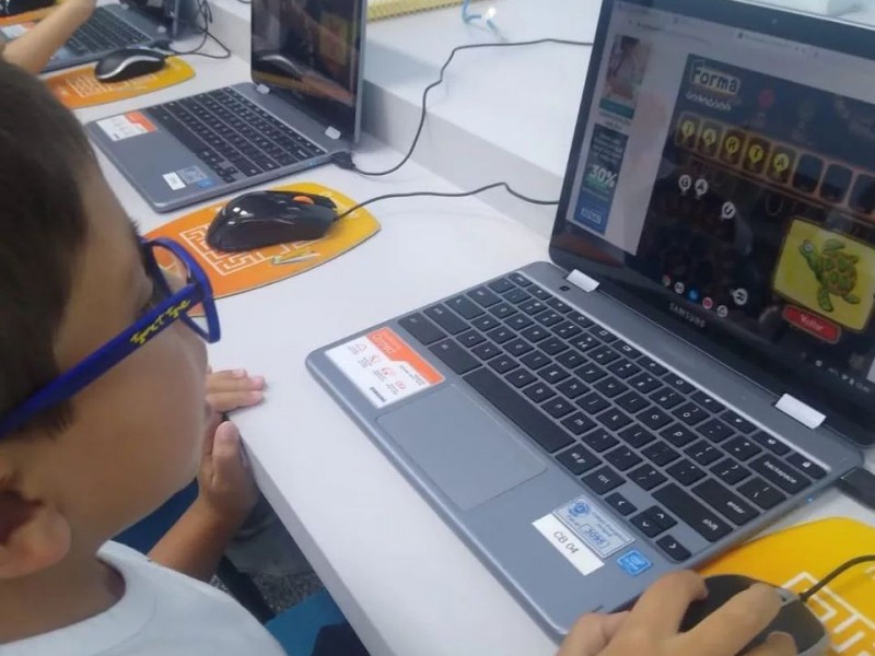 Recursos tecnológicos no 1° ano D