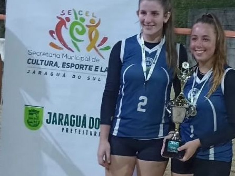 Conquista CEJ no vôlei de praia