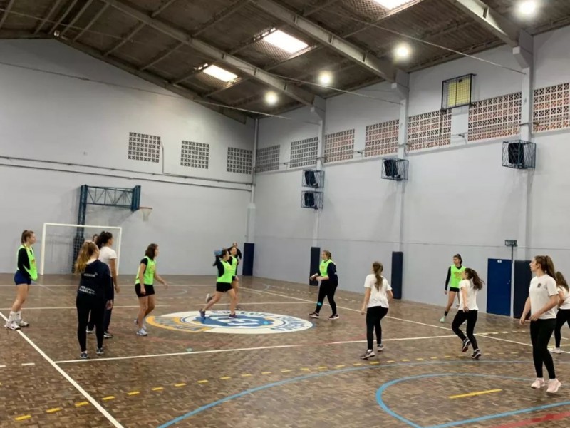 O Colégio Evangélico Jaraguá disponibiliza aos alunos diversas atividades extraclasse