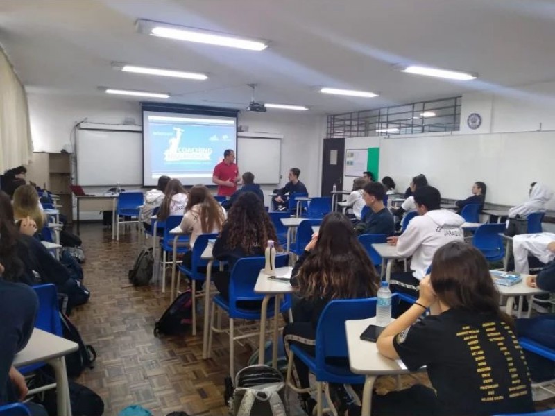 Terceirão numa manhã especial com o Coaching Educacional Anderson Gross