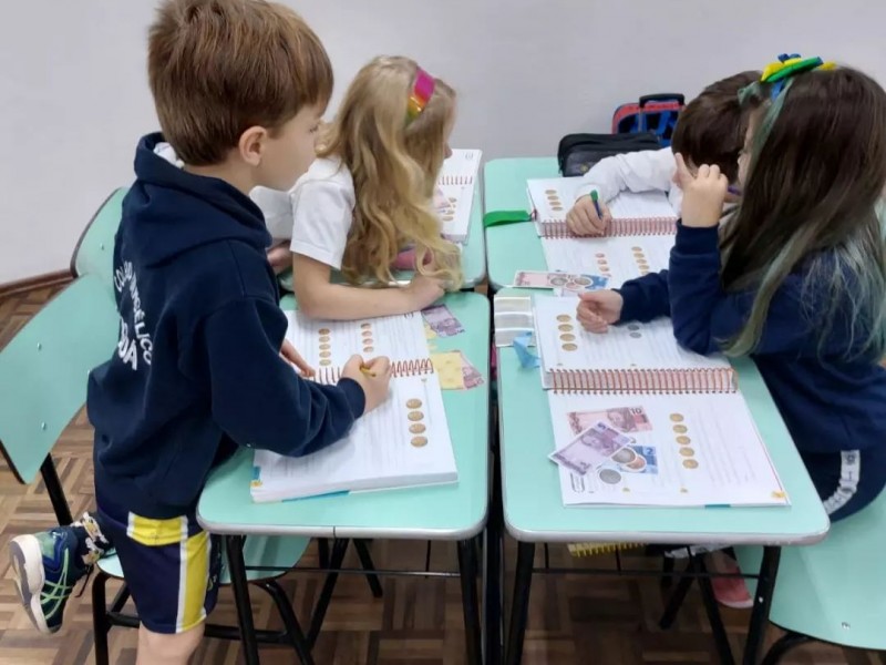 Um dos grandes desafios nos dias de hoje é o trabalho em grupo.