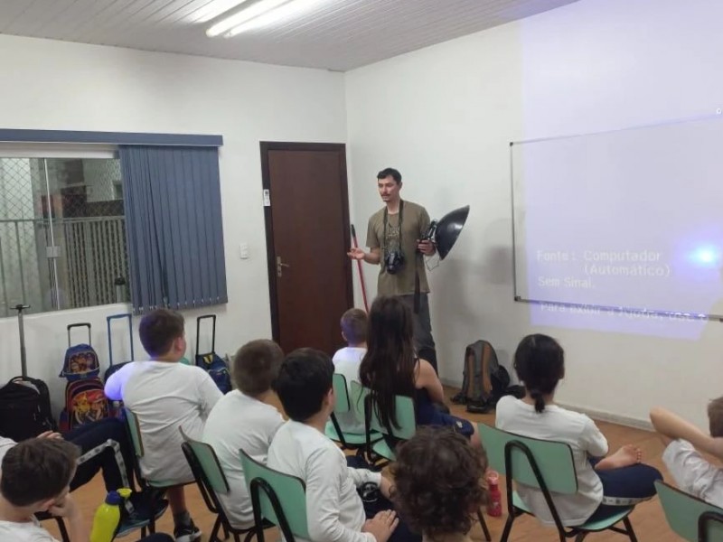 Os alunos do 2º ao 5º ano do turno Integral vespertino estão desenvolvendo o projeto "Qual meu papel no mundo?"