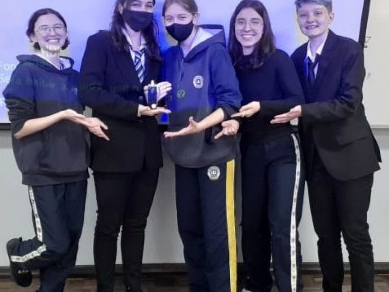 No mês de Setembro, os alunos dos 2º anos do EM foram desafiados a desenvolver um projeto industrial e criar um produto