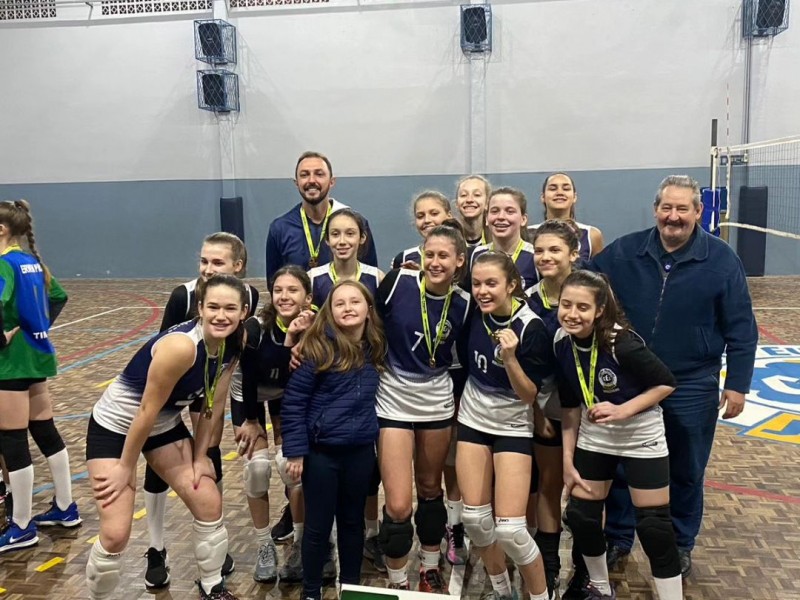 Voleibol feminino é campeão da seletiva do JESC de 12 a 14 anos.