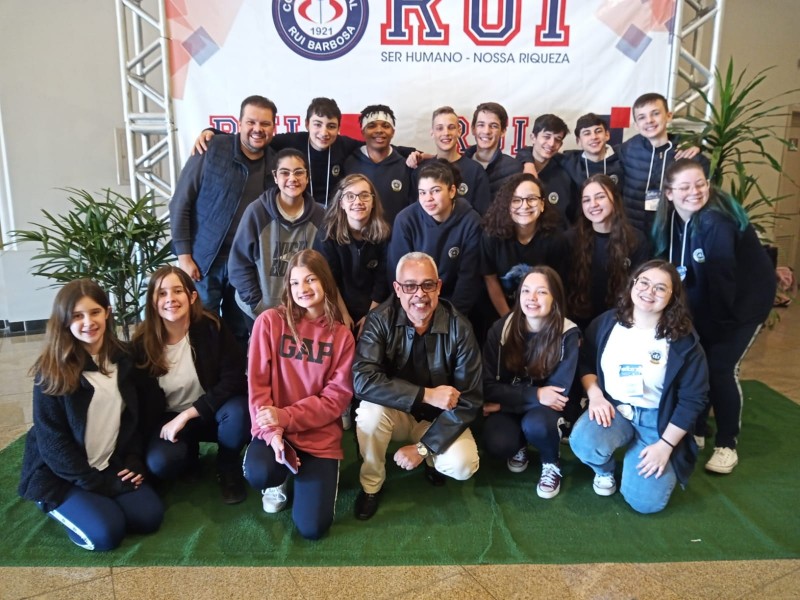 Inauguração da igreja ao som da orquestra jovem do CEJ